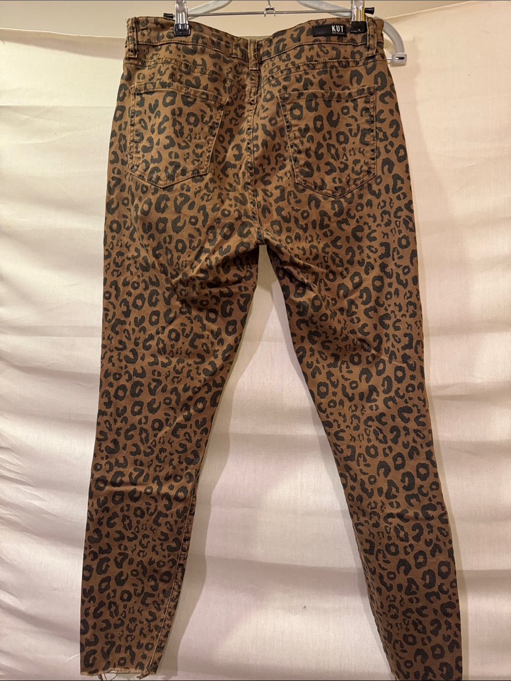 Kut from the Kloth Leopard Print Skinny Jeans - Brown and Black Frayed Ankles - Picture 3 of 4
